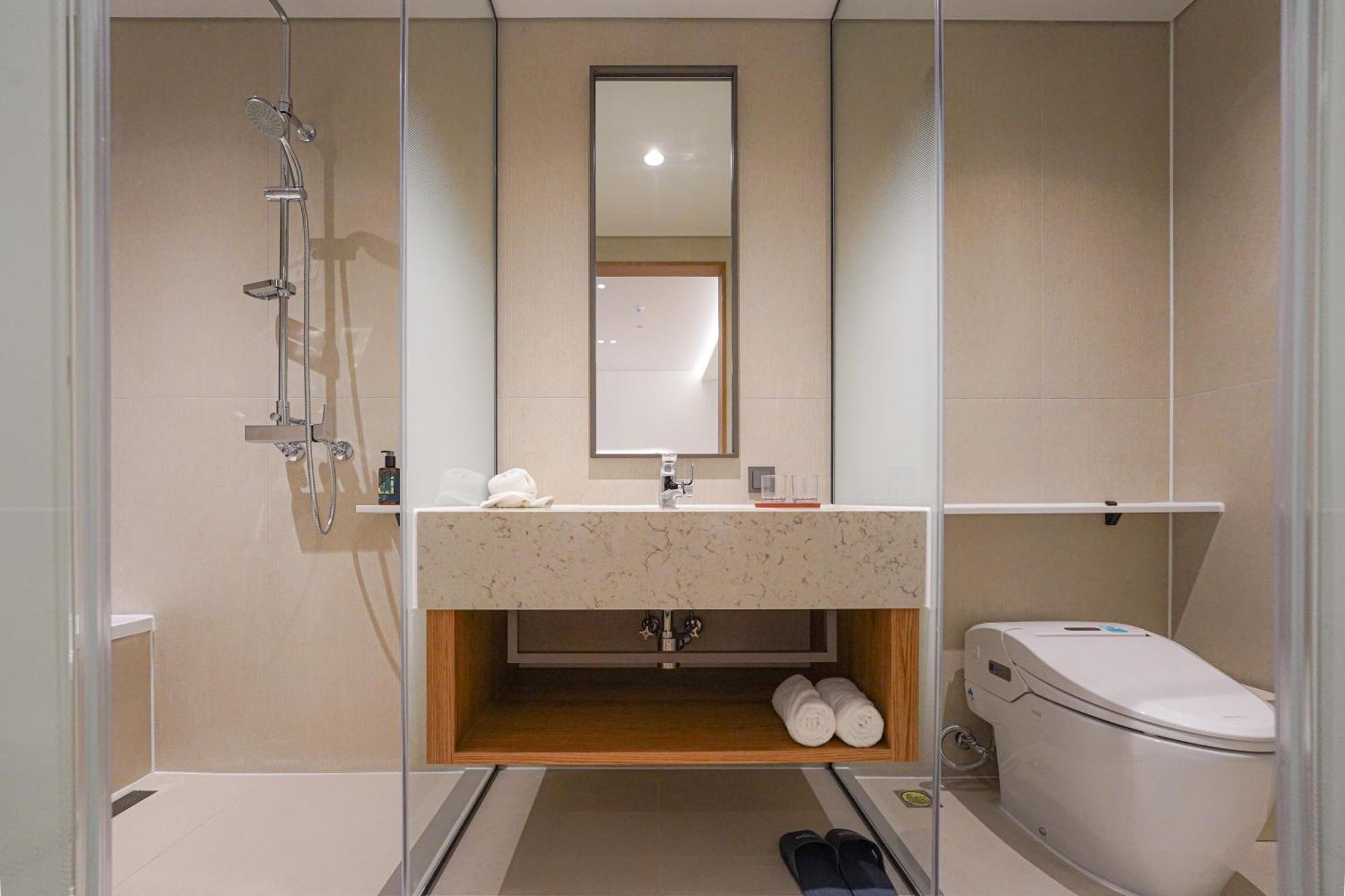 Hotel Ground27 Пусан Екстериор снимка