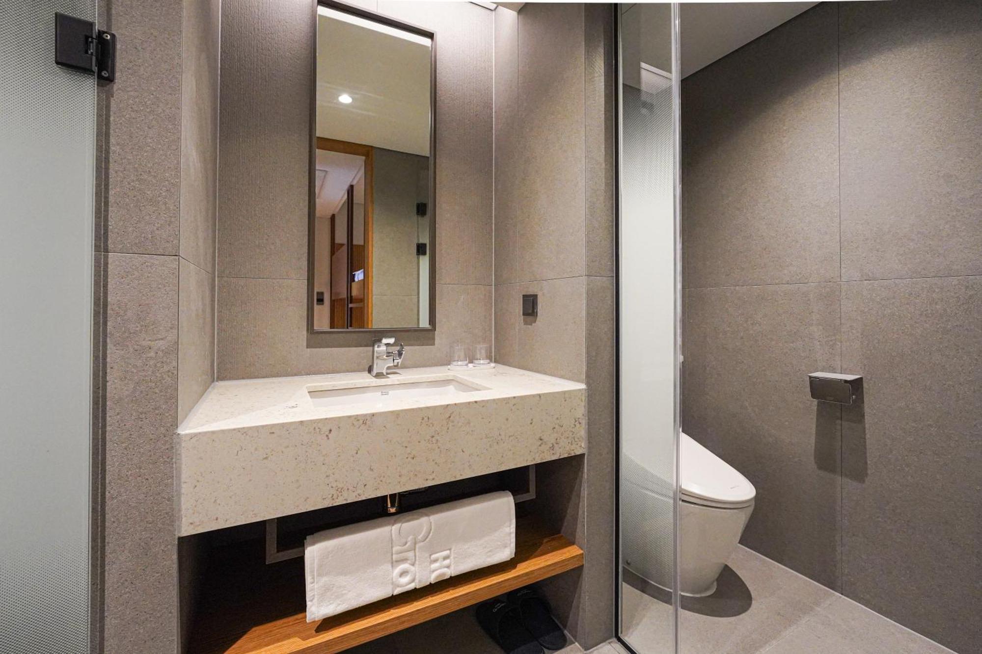 Hotel Ground27 Пусан Екстериор снимка