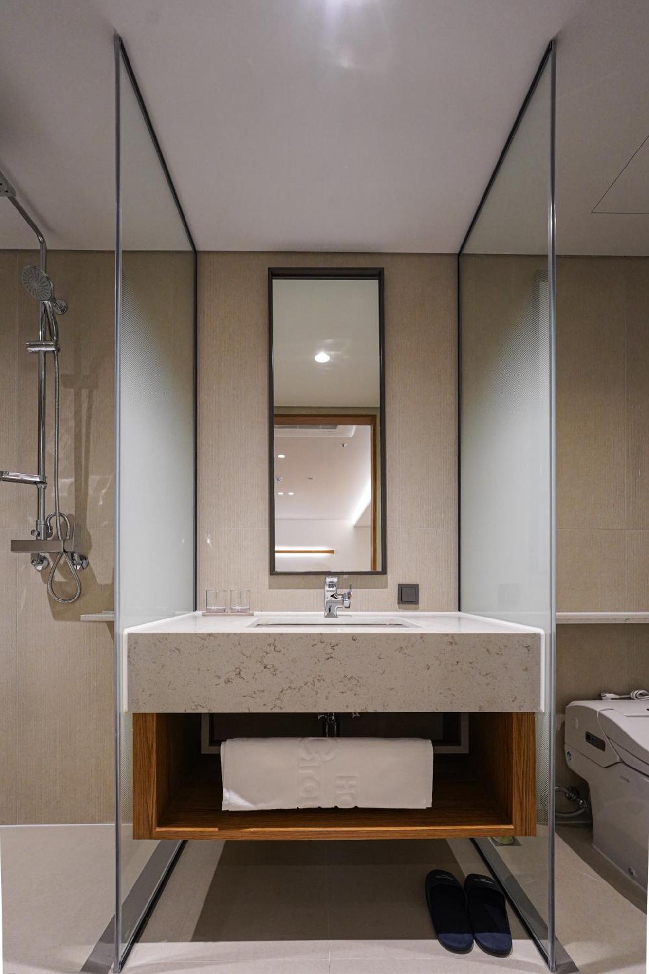 Hotel Ground27 Пусан Екстериор снимка